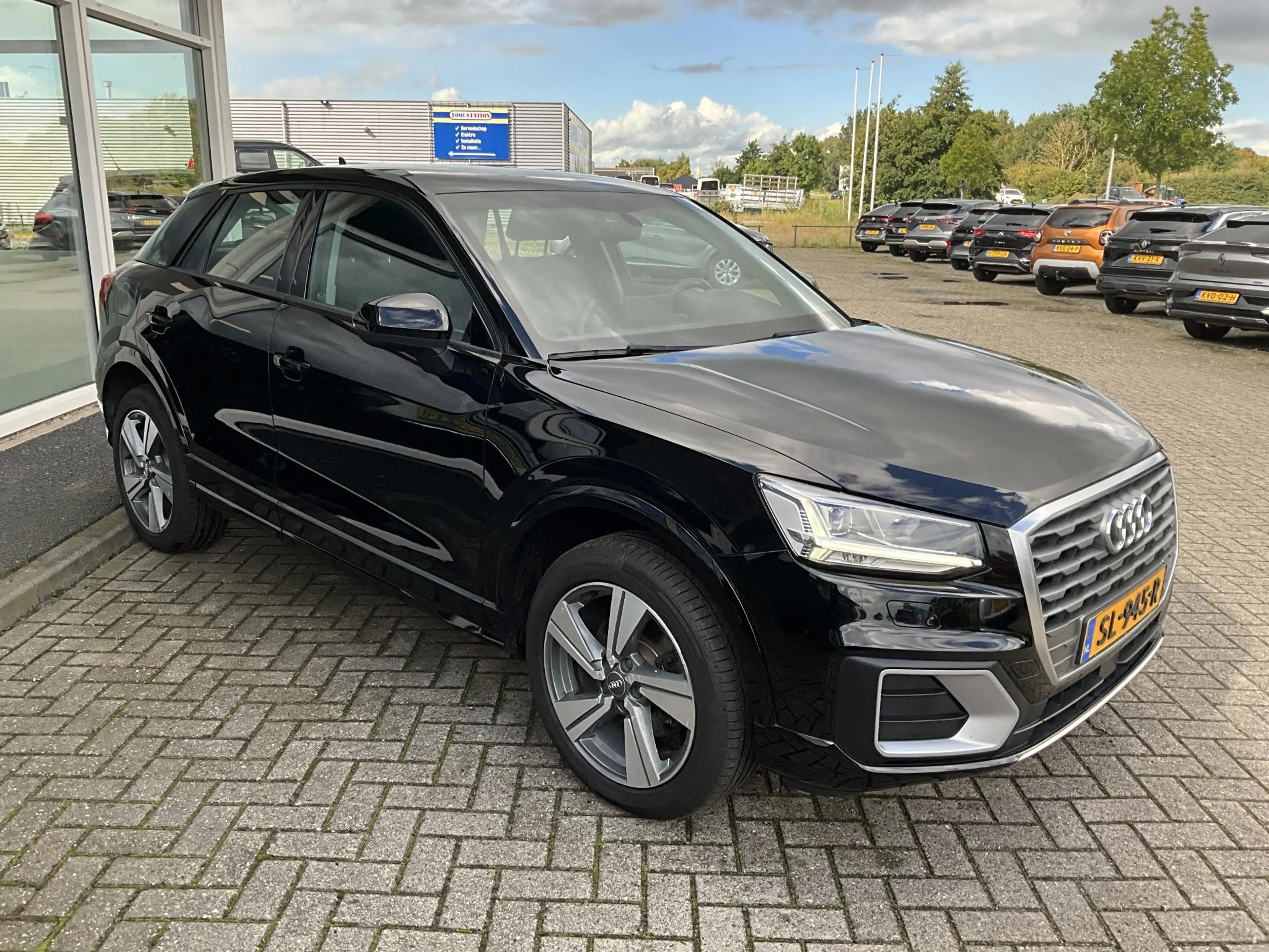 Audi Q2 1.4 TFSI CoD #limited — photo 3