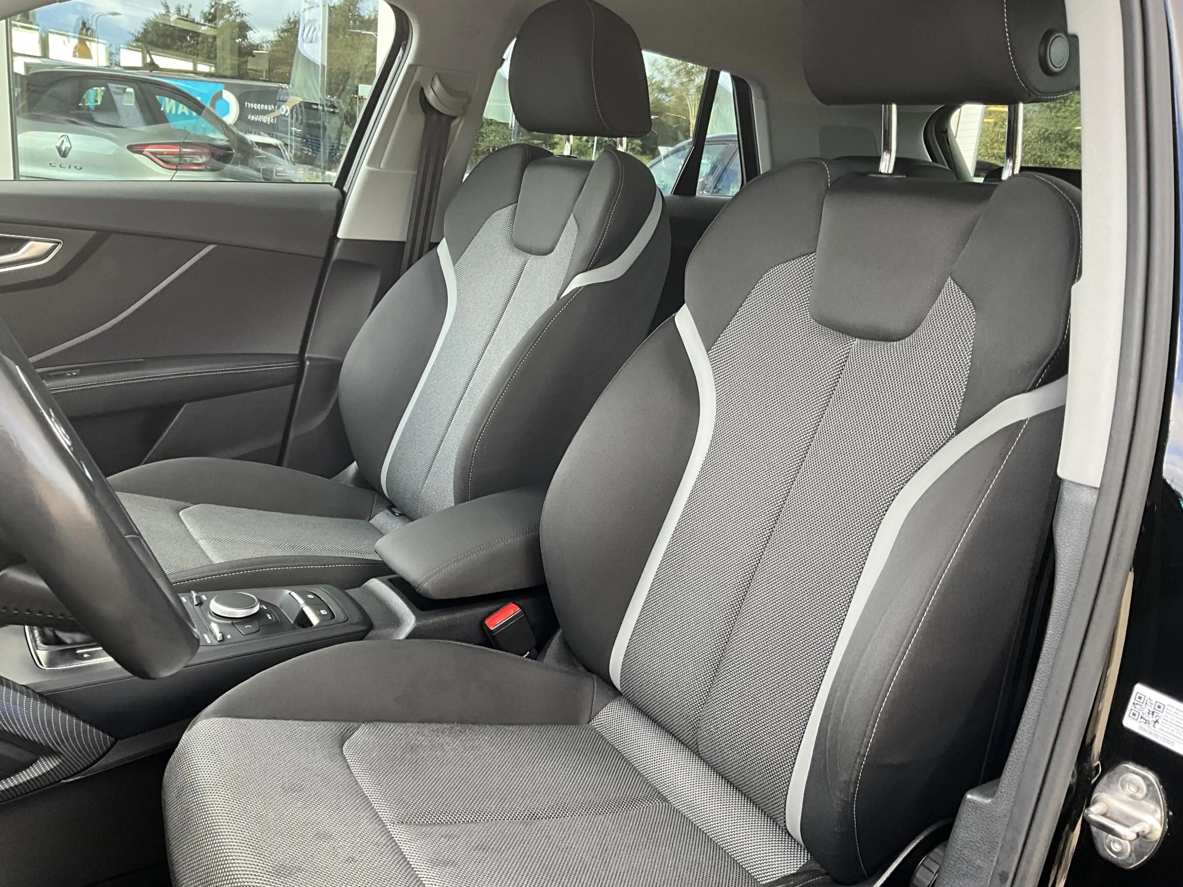 Audi Q2 1.4 TFSI CoD #limited — photo 8