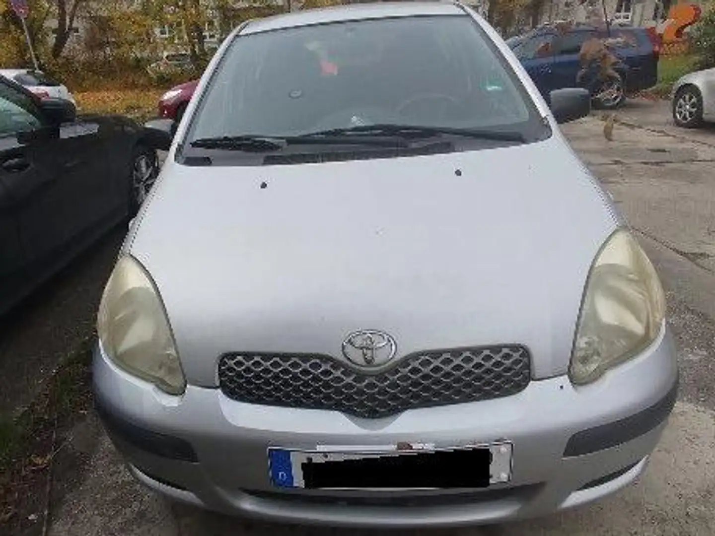 Toyota Yaris Yaris 5-Türer 1.0 Silber - 2