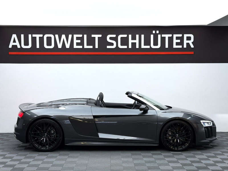 Audi R8 Spyder 5.2 FSI Quattro Plus*Carbon*Keramik* — photo 7