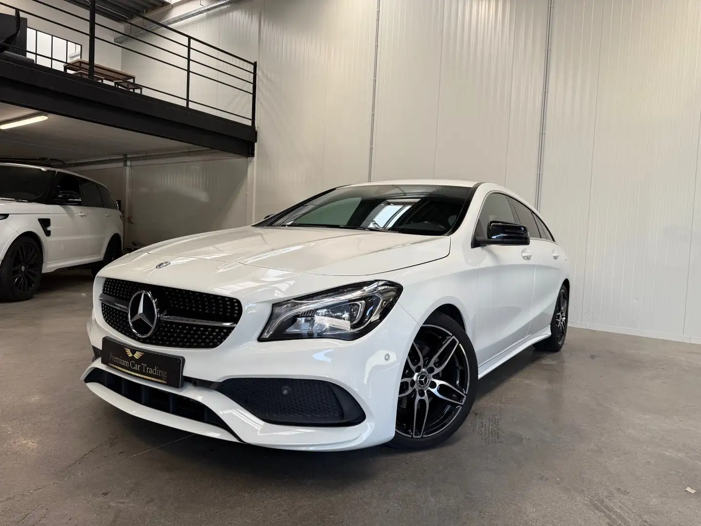 Mercedes-Benz CLA 180 *AMG-LINE* CARPLAY, HARMAN/KARDON, WINTERSET, CARP Blanc - 1