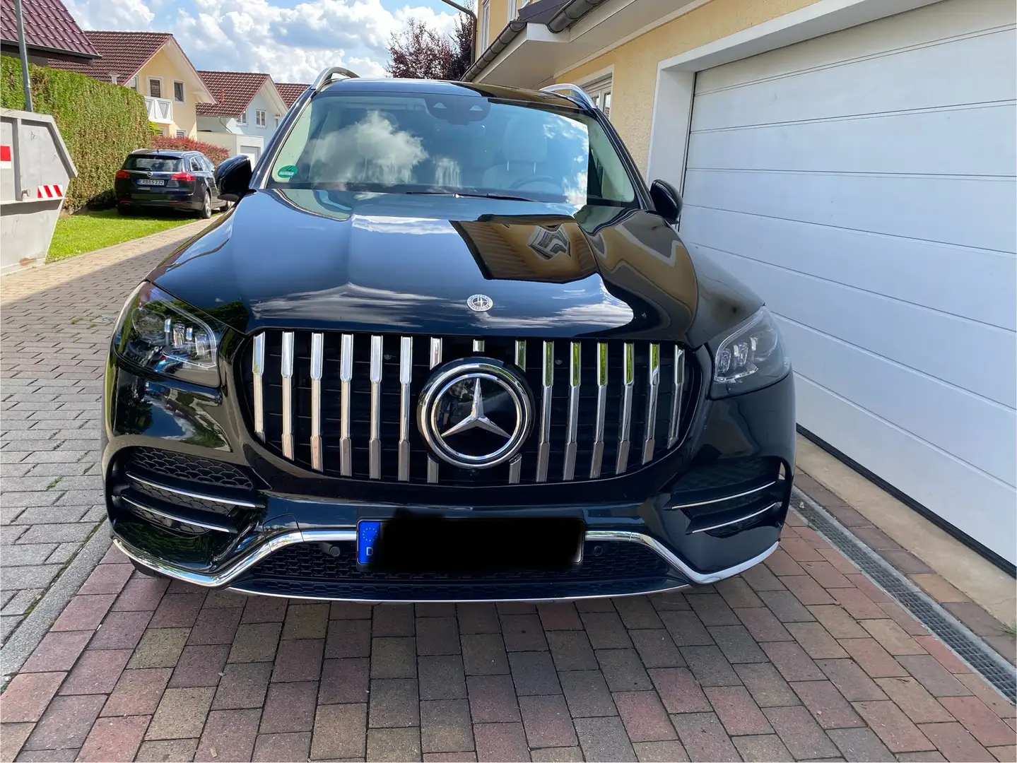 Mercedes-Benz GLS 400 GLS 400 d 4Matic (167.923) Schwarz - 2
