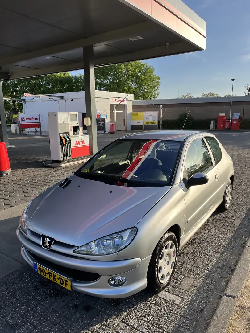 Peugeot 206 90 Quiksilver - 1