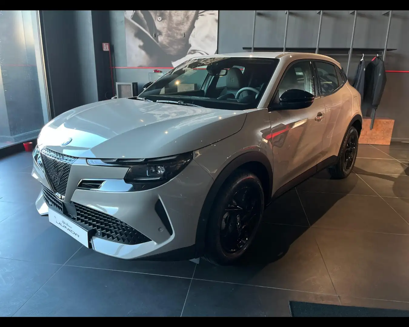 Alfa Romeo Junior 1.2 Hybrid ibrida Beige - 1