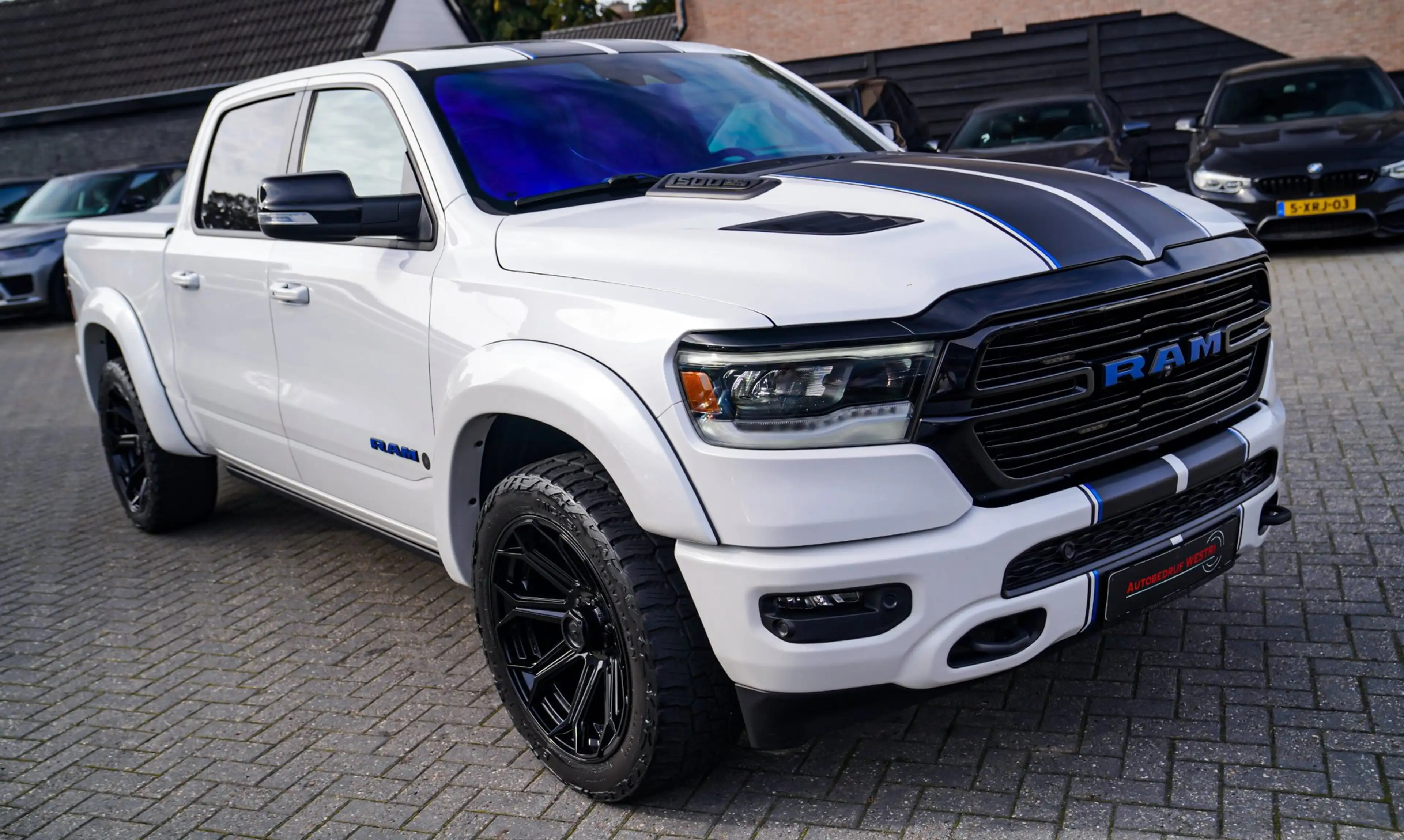 Dodge RAM 1500 5.7 V8 4x4 Crew Cab Longhorn Laramie | Stoelk — photo 14
