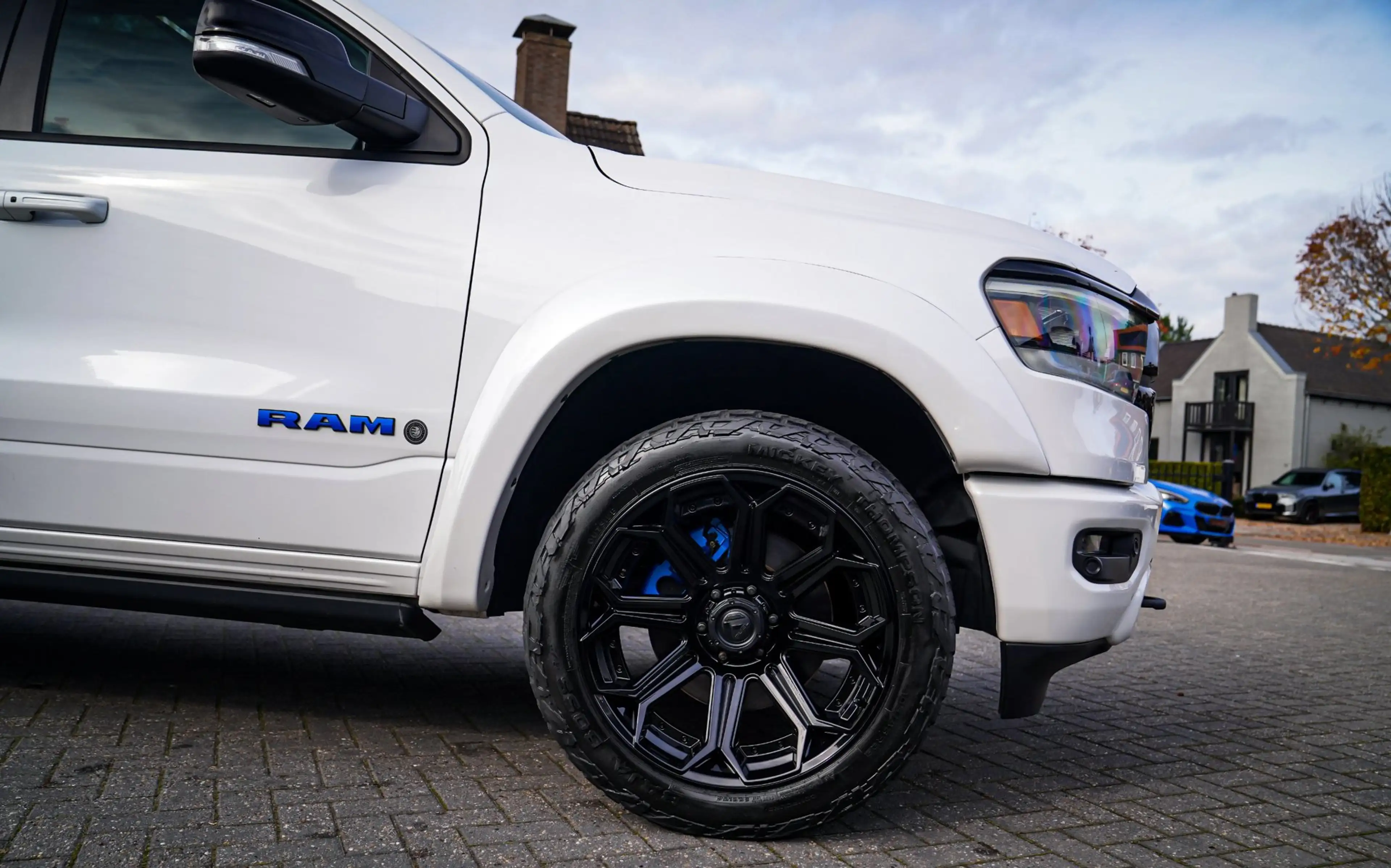 Dodge RAM 1500 5.7 V8 4x4 Crew Cab Longhorn Laramie | Stoelk — photo 17