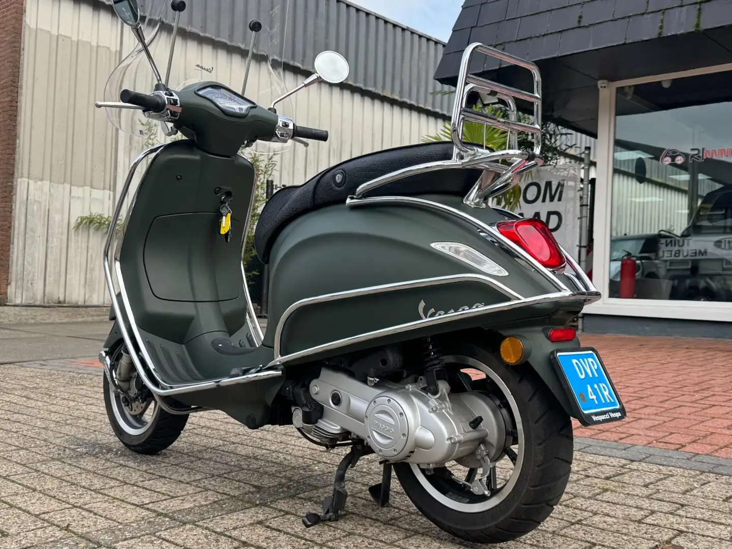 Vespa Primavera 50 Snorscooter | Demo | 210km Nieuwstaat Full option Groen - 2