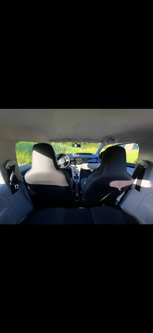 Volkswagen up! move up! Nieuwe APK!  Grote Beurt!  Stoelverwarmin Zwart - 1