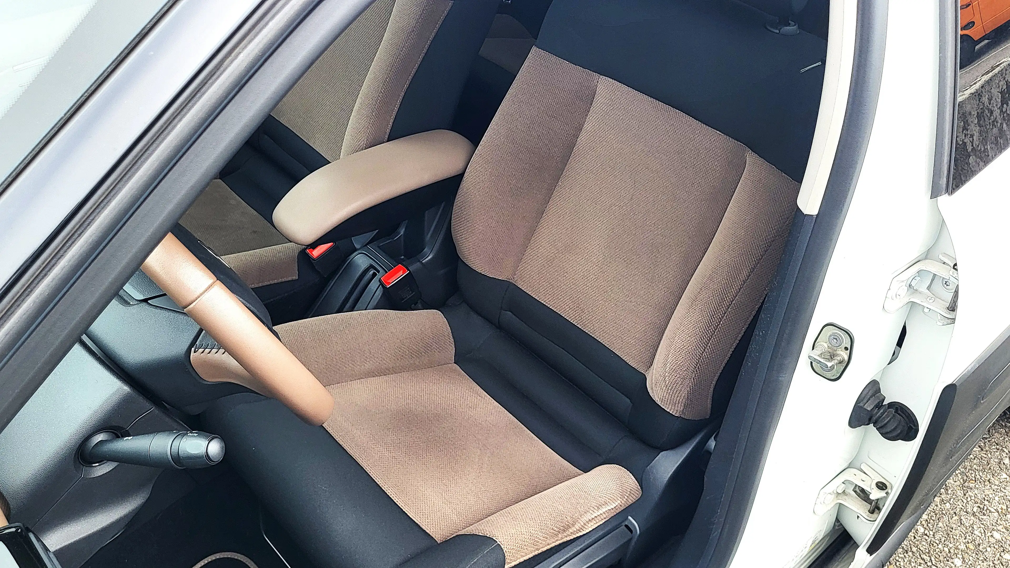 Citroen C4 Cactus — photo 9