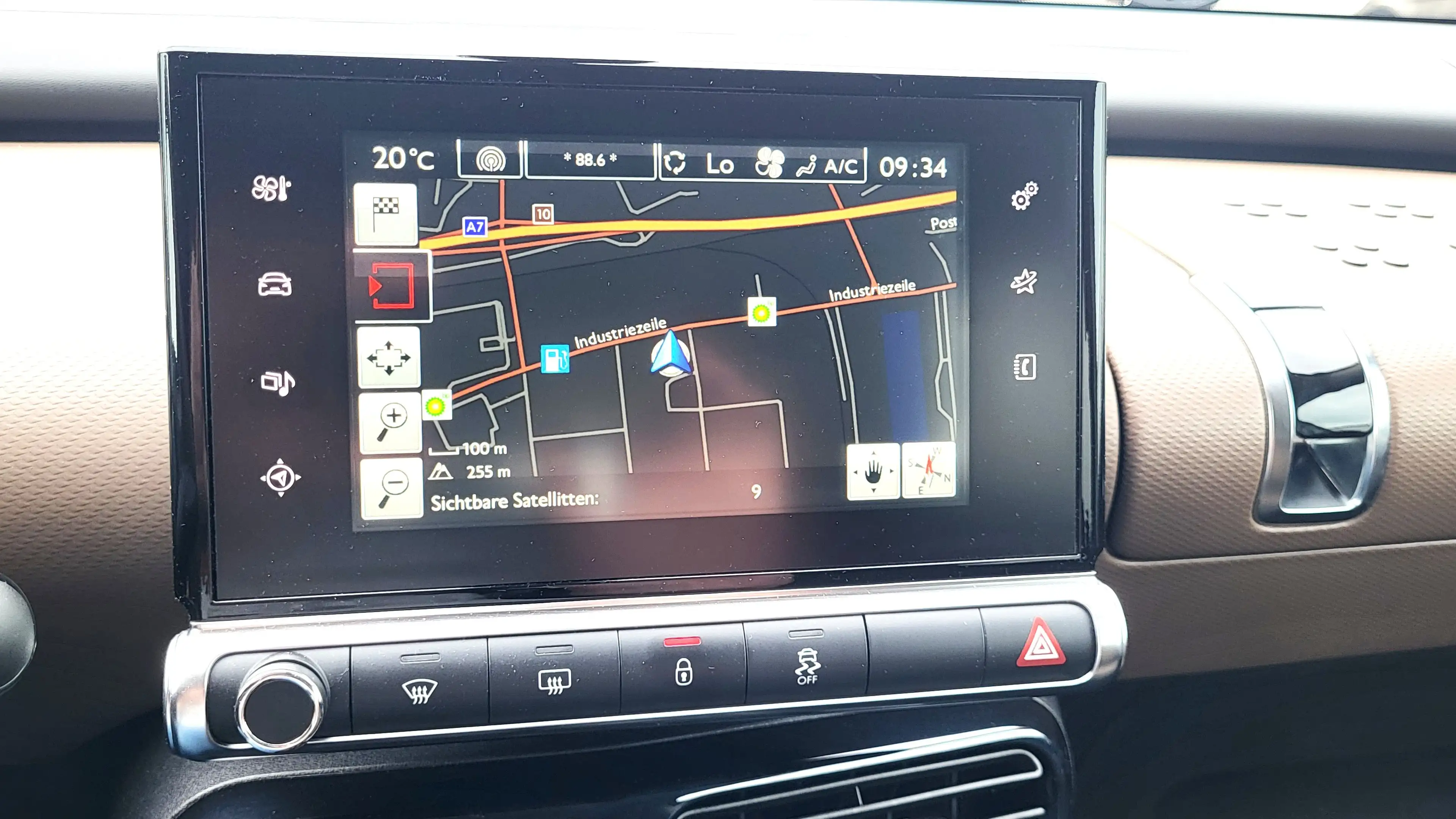 Citroen C4 Cactus — photo 7