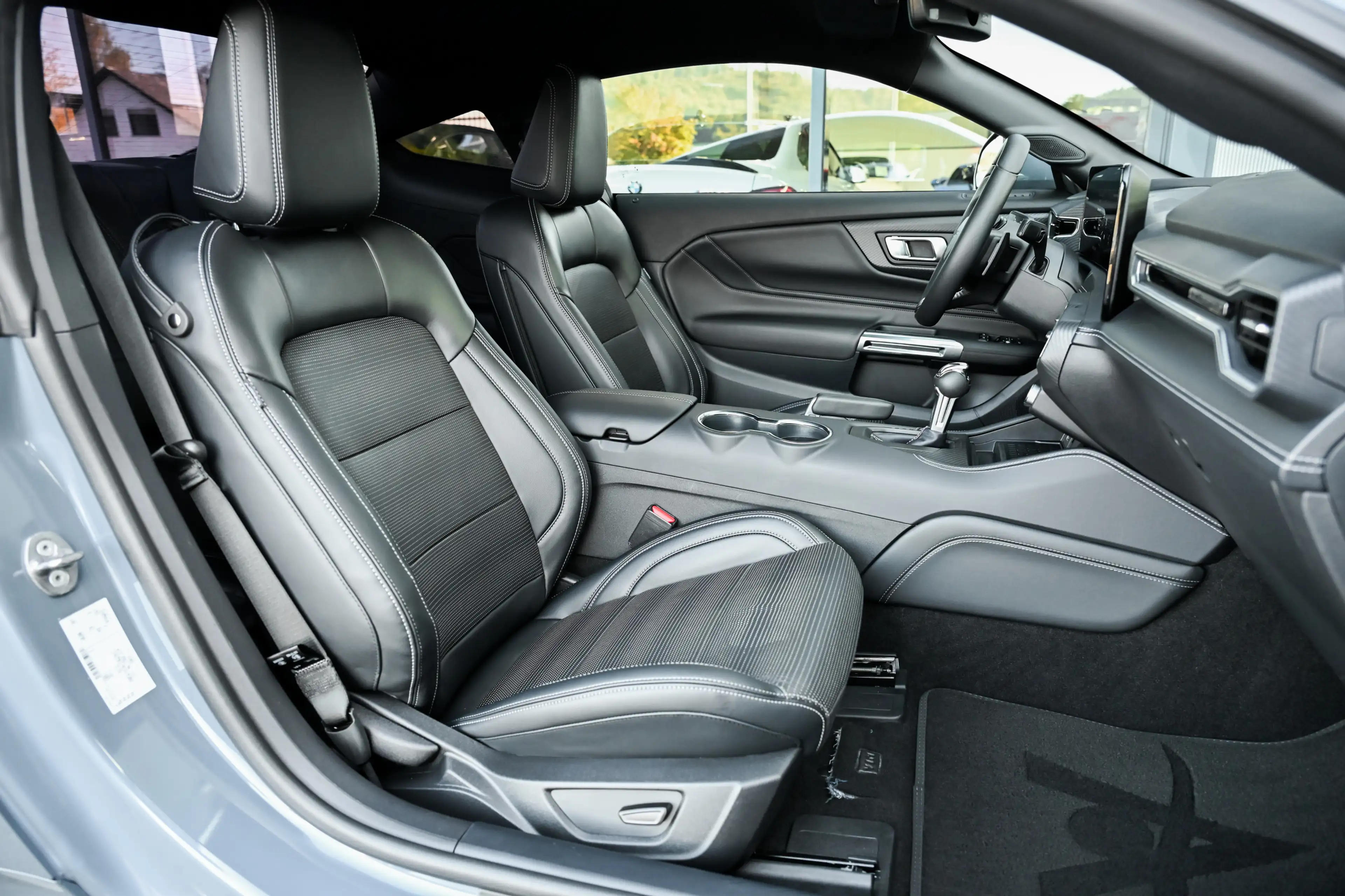 Ford Mustang 5.0 Ti-VCT V8 GT Aut. Navi* B&O* Spoiler — photo 12