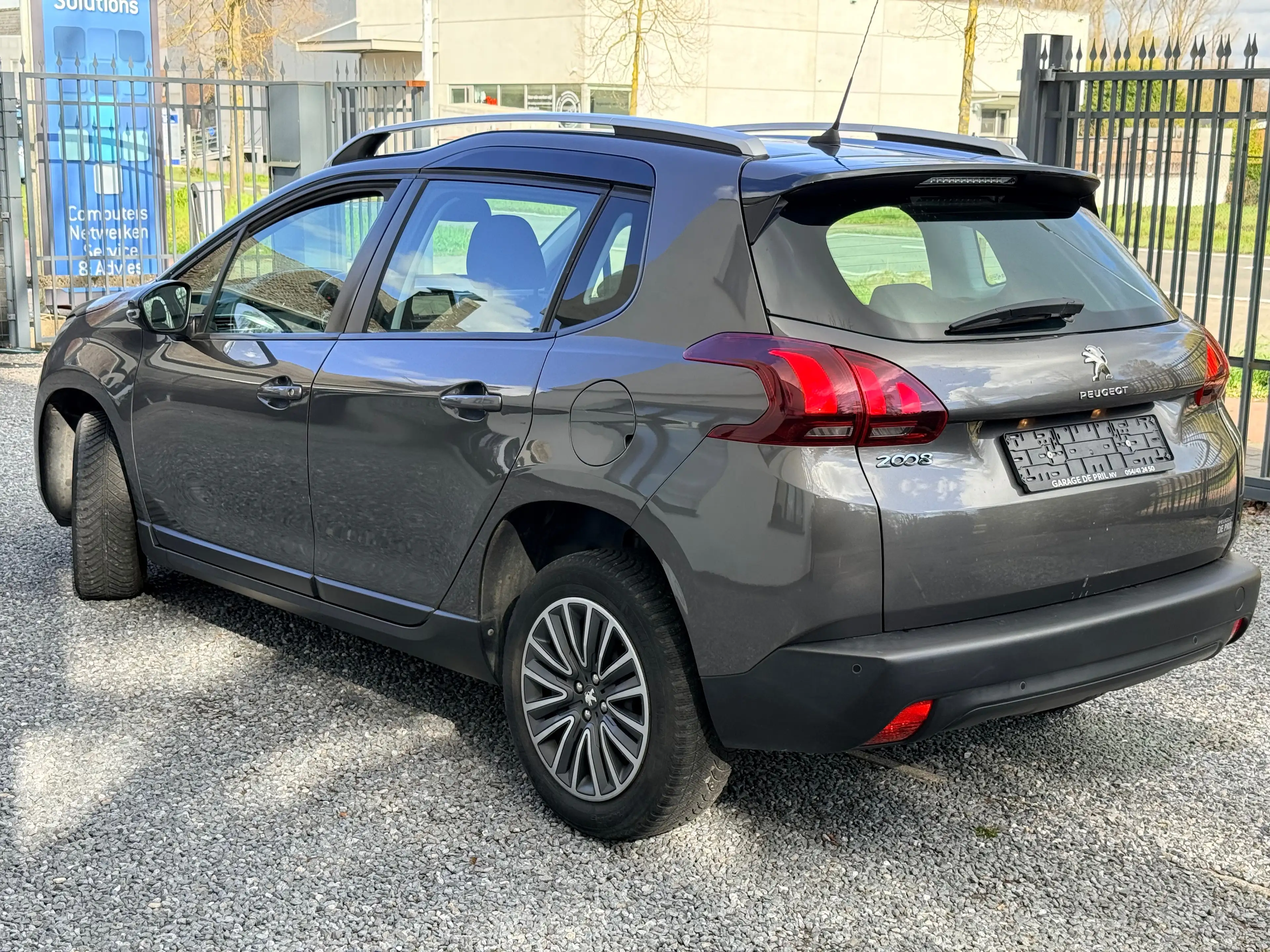 Peugeot 2008 2008 1.6 BlueHDi Active S — photo 6