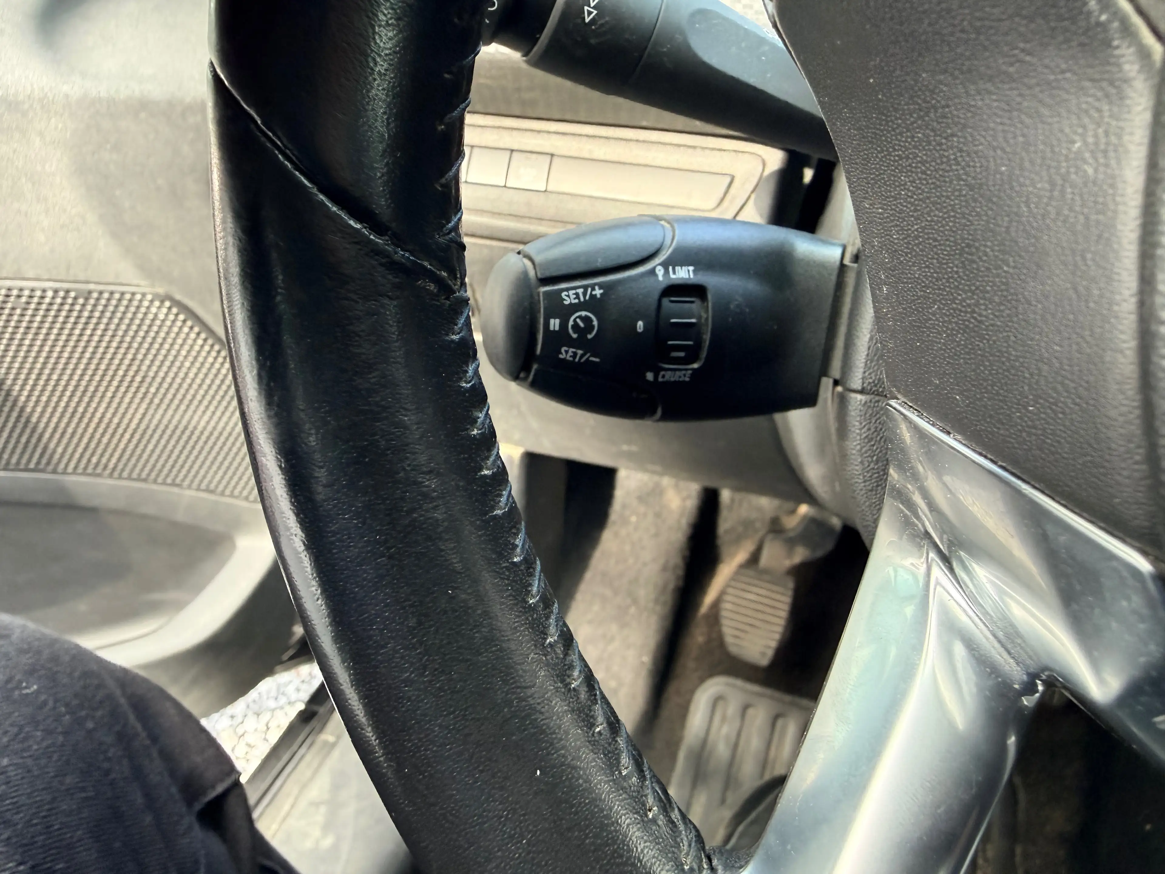Peugeot 2008 2008 1.6 BlueHDi Active S — photo 13