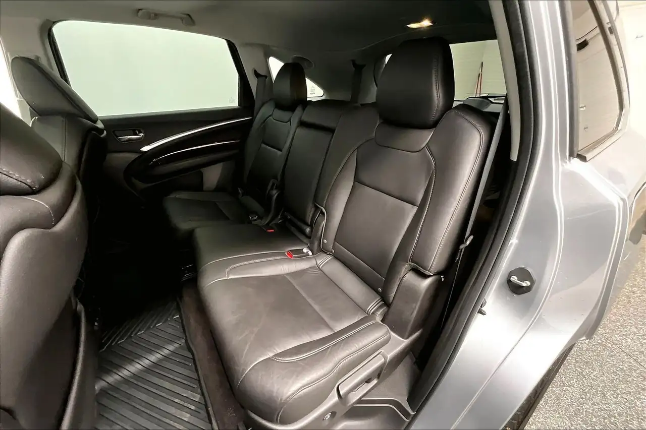 Acura MDX снимка Acura MDX