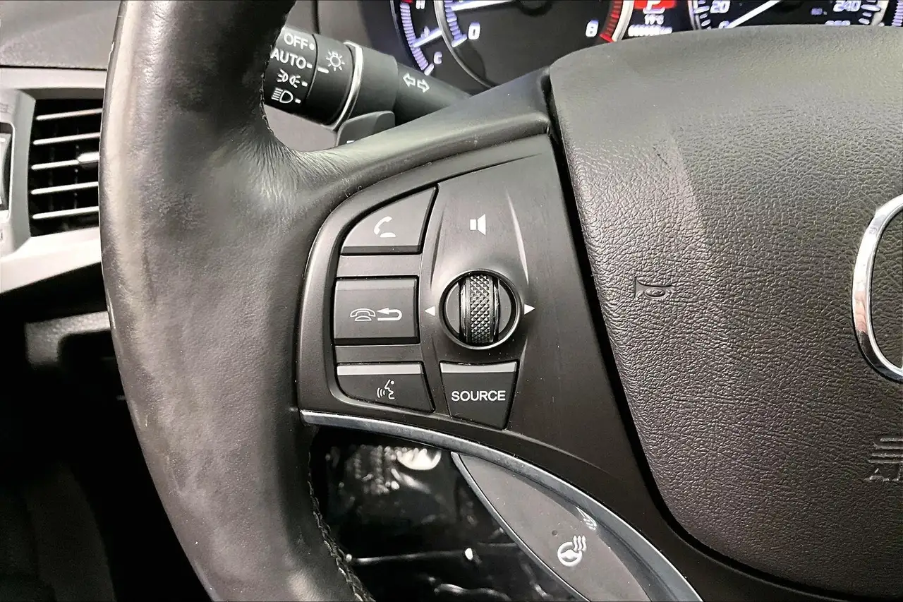 Acura MDX снимка Acura MDX