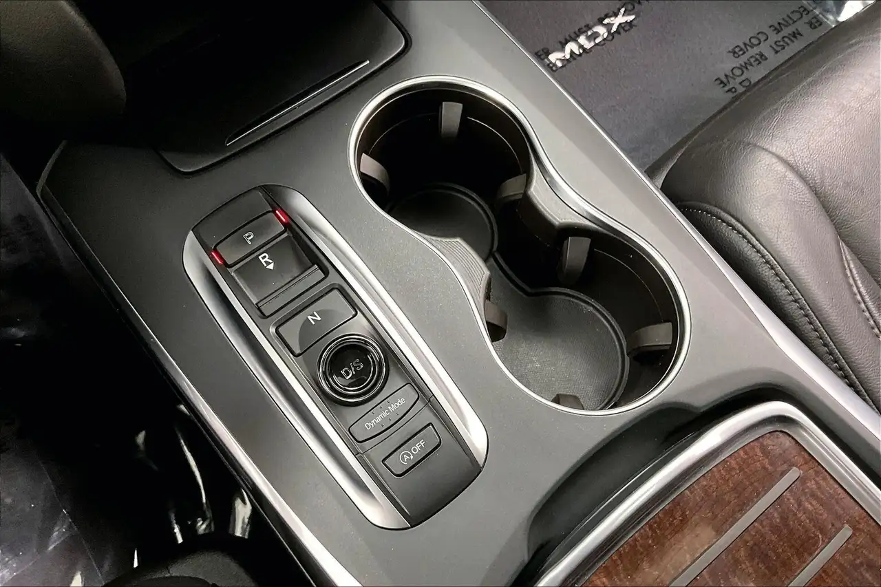 Acura MDX снимка Acura MDX