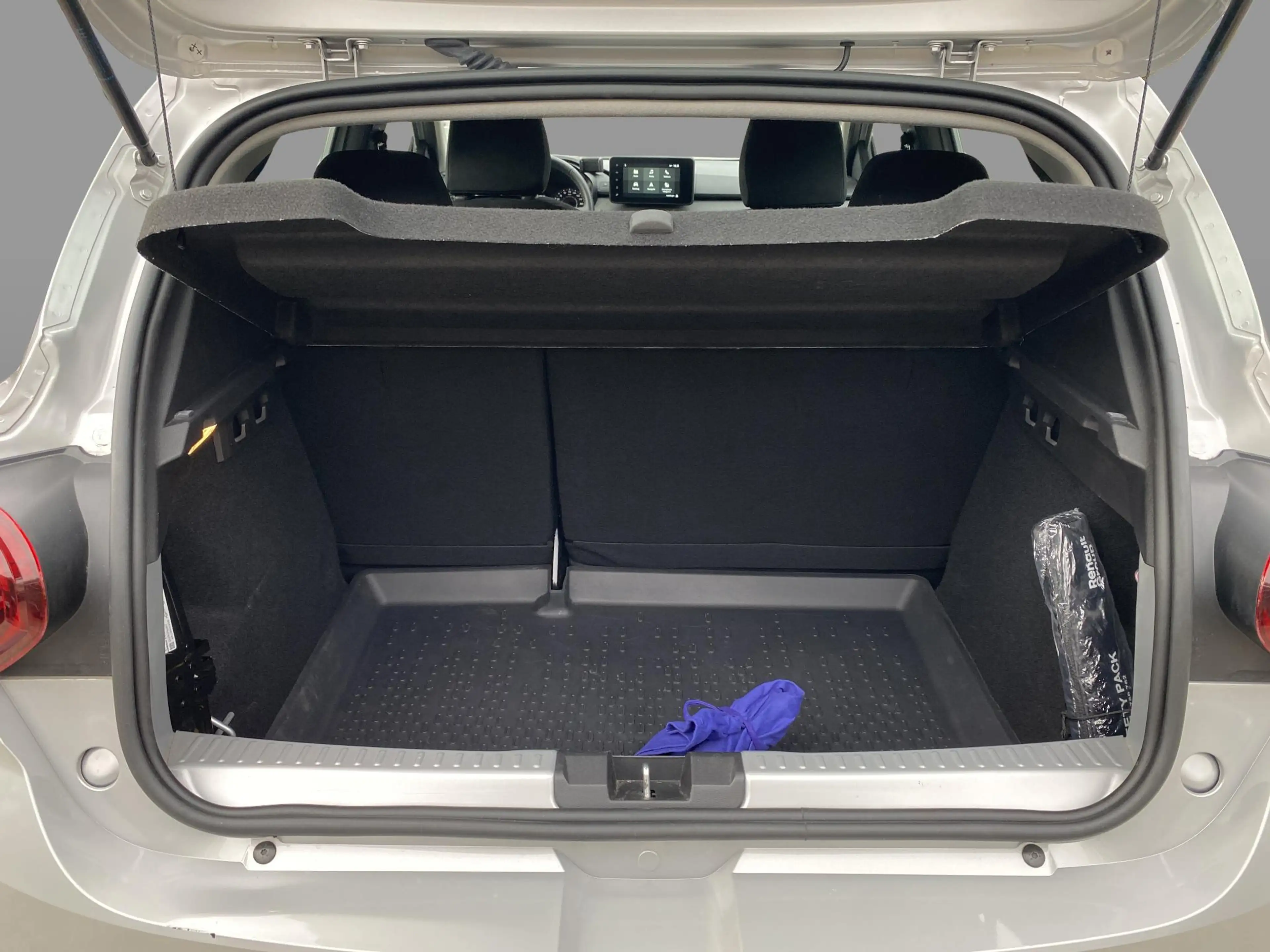 Dacia Sandero Stepway Expression TCe 90 — photo 15