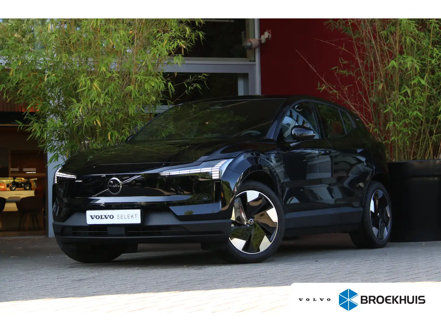 Volvo EX30 Single Motor Extended Range Plus 69 kWh | Camera | Zwart - 1