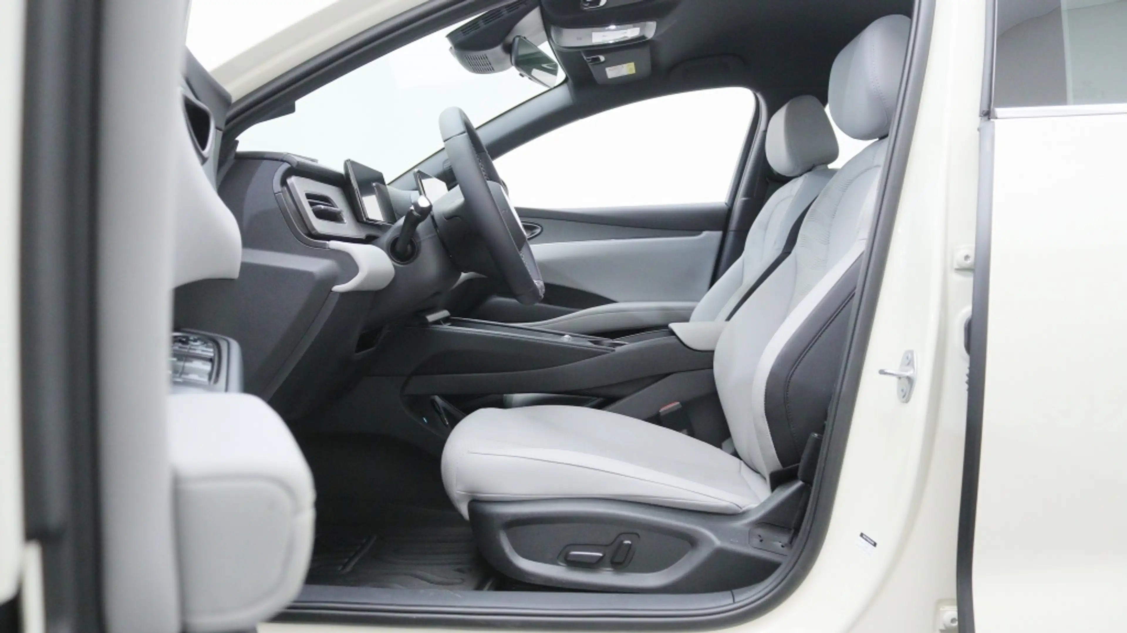BYD Seal 6 1.5 DM-i Boost | BYD Dealer | Private Lease 599,- — photo 14