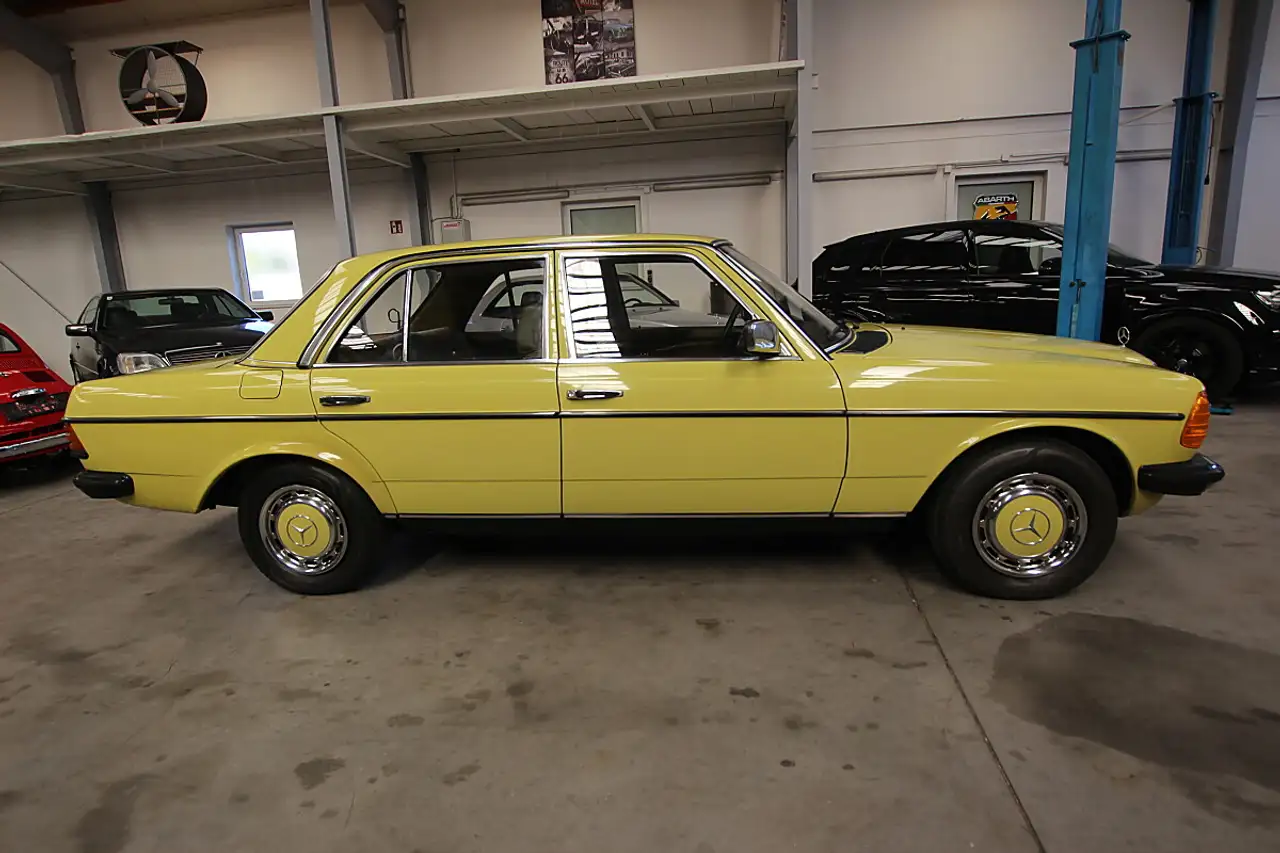 Mercedes-Benz 230 W123 Automatik, foto 11