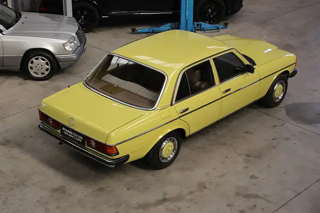 Mercedes-Benz 230 W123 Automatik