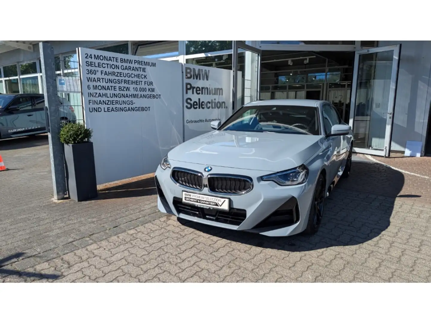 BMW 220 d Coupe M Sport 19'' AHK Memory LCProf HiFi PA+ ad Grau - 2