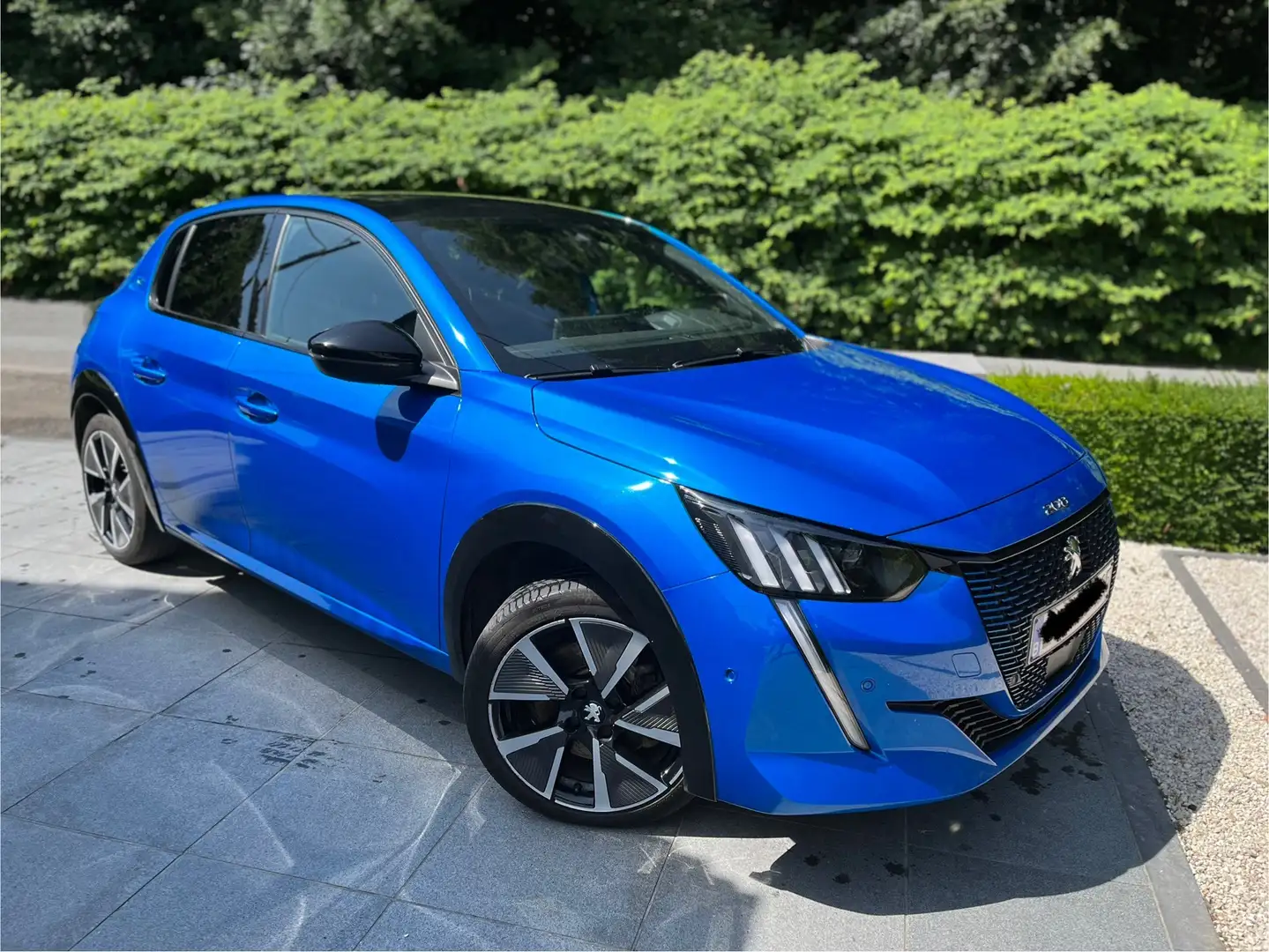 Peugeot e-208 50 kWh GT - 2