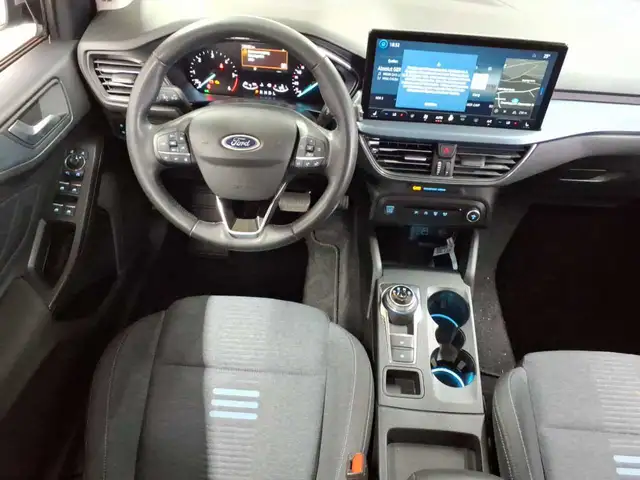 Ford Focus view 10