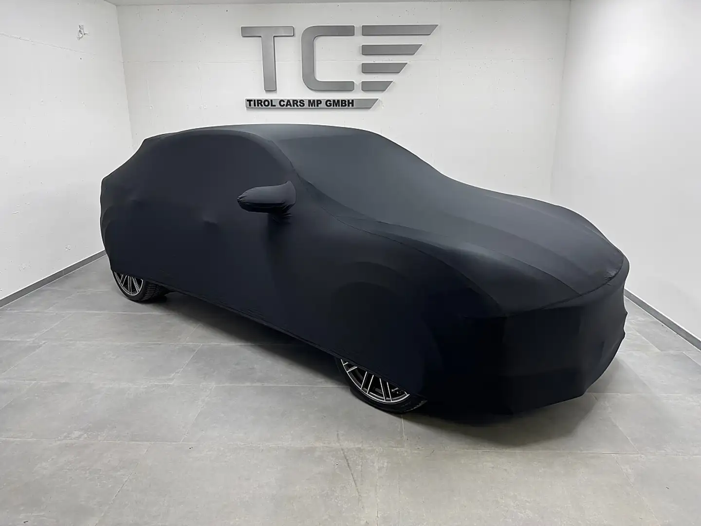 Tesla Model 3 Long Range AWD 75kWh Schwarz - 1