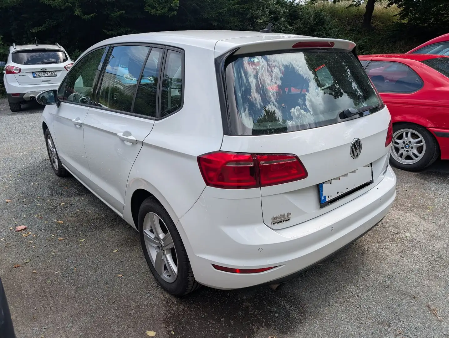 Volkswagen Golf VII Sportsvan 1.6 TDI EURO6 GETRIEBE DEFEKT Weiß - 2