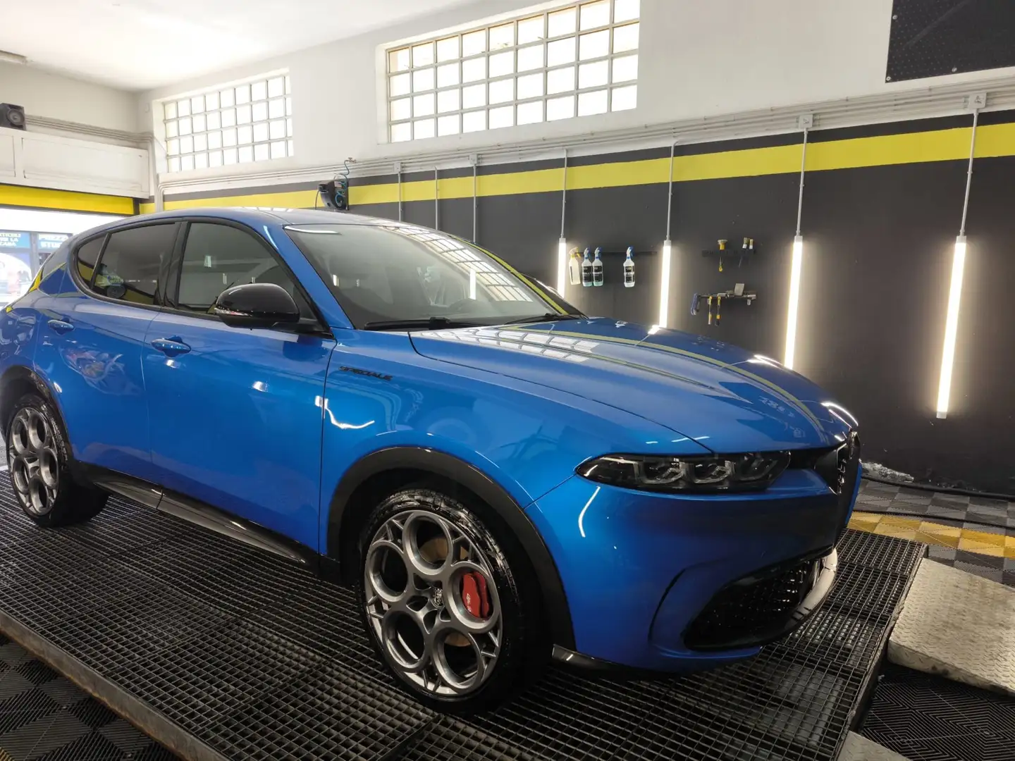 Alfa Romeo Tonale 1.5 hybrid Speciale 130cv tct7 Blu/Azzurro - 2