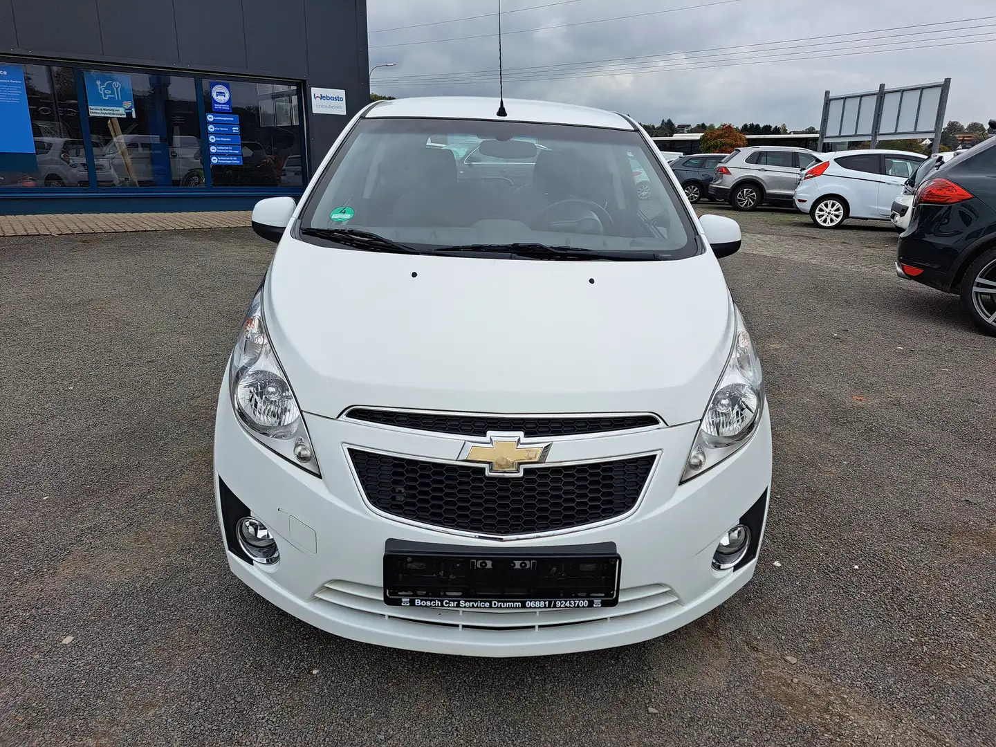 Chevrolet Spark LS Weiß - 2