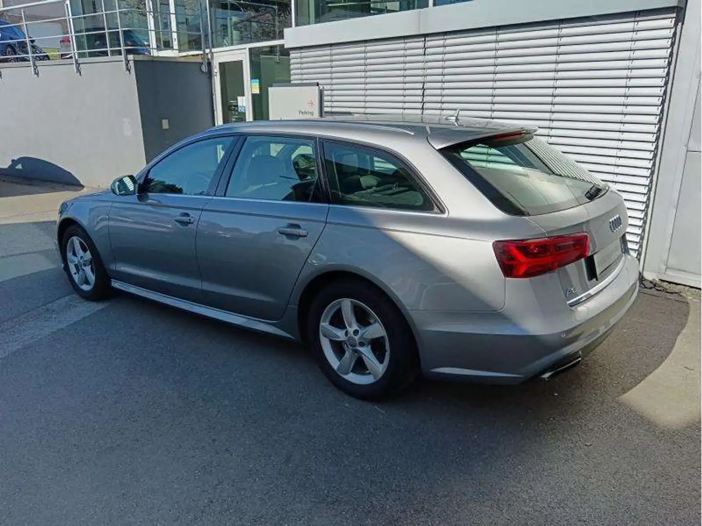 Audi A6 Avant 2.0 TFSI quattro s-troni Gris - 2