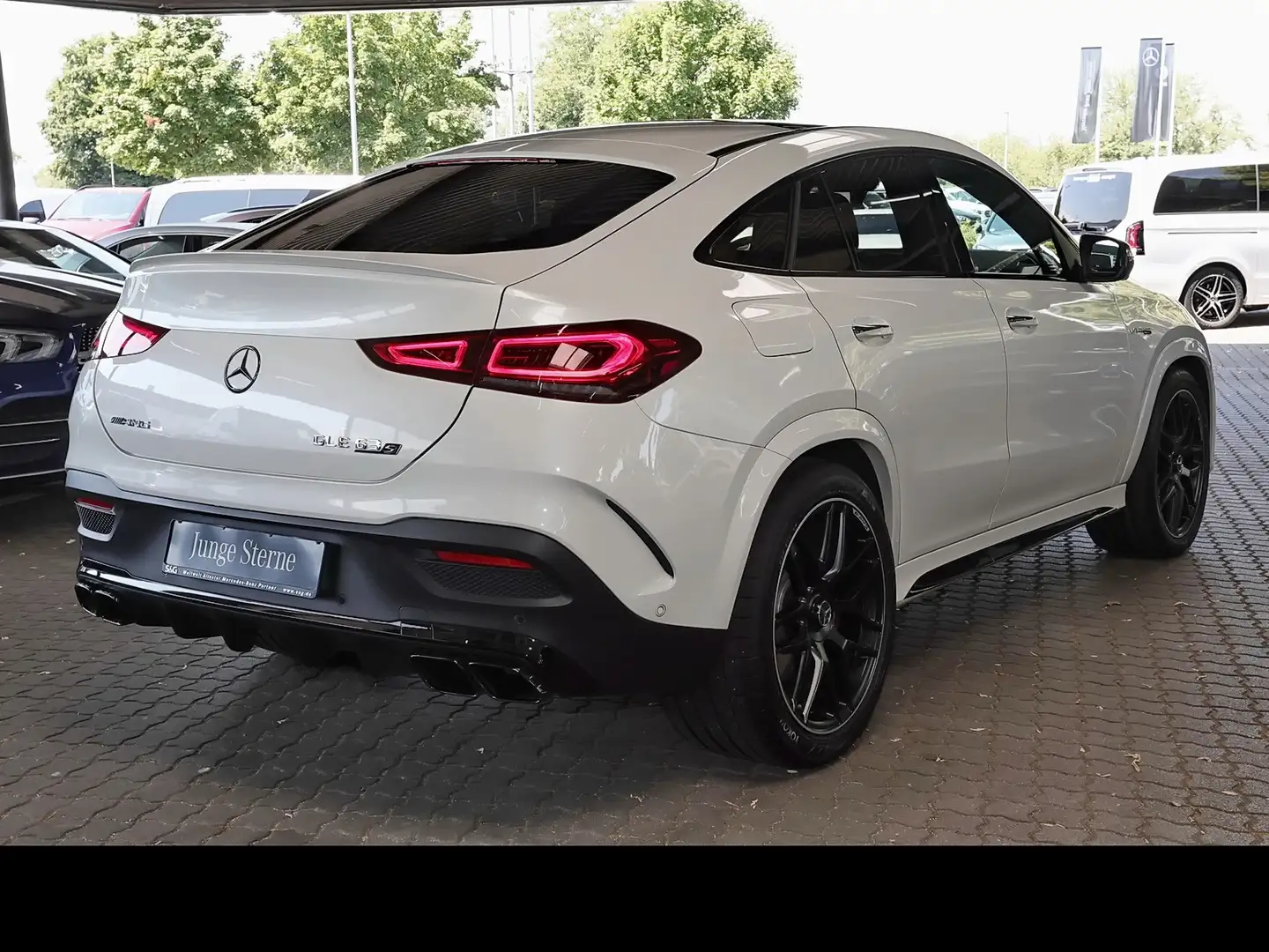 Mercedes-Benz GLE 63 AMG S 4M+ Coupé MBUX+360°+Pano+AHK+22Zol Blanc - 2