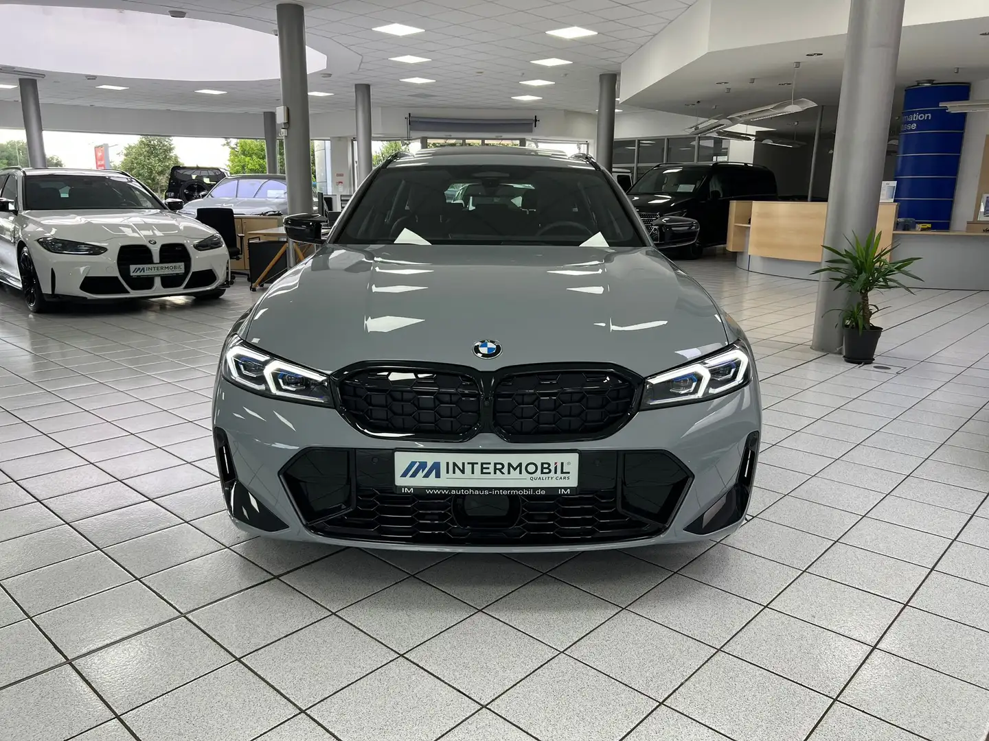 BMW 340 xDrive PANO*STHZG*HUD*H K*MEMO*AHK*ACC*360 Gris - 2