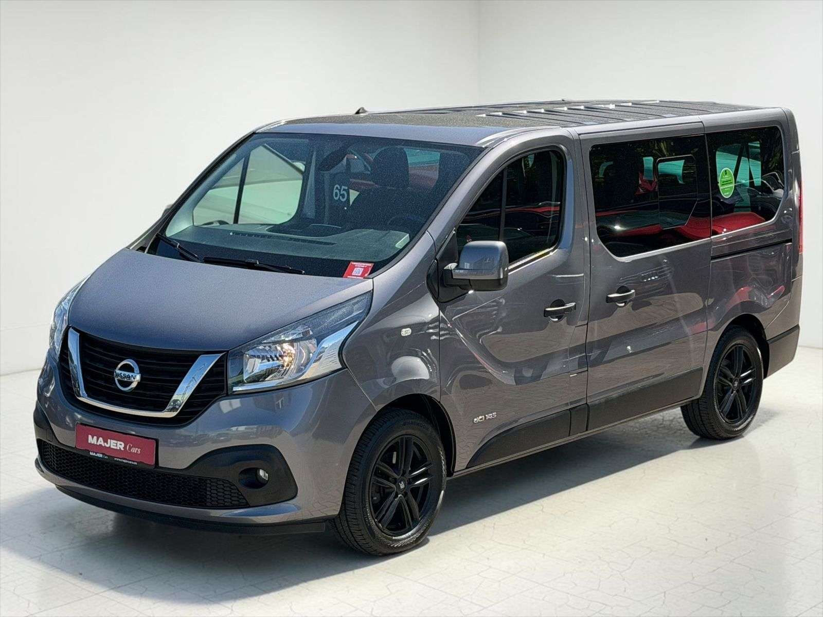 Nissan NV300