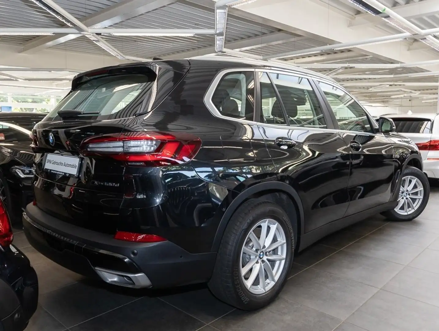 BMW X5 xDrive30d Head-Up DAB Aktivlenkung LED WLAN Schwarz - 2