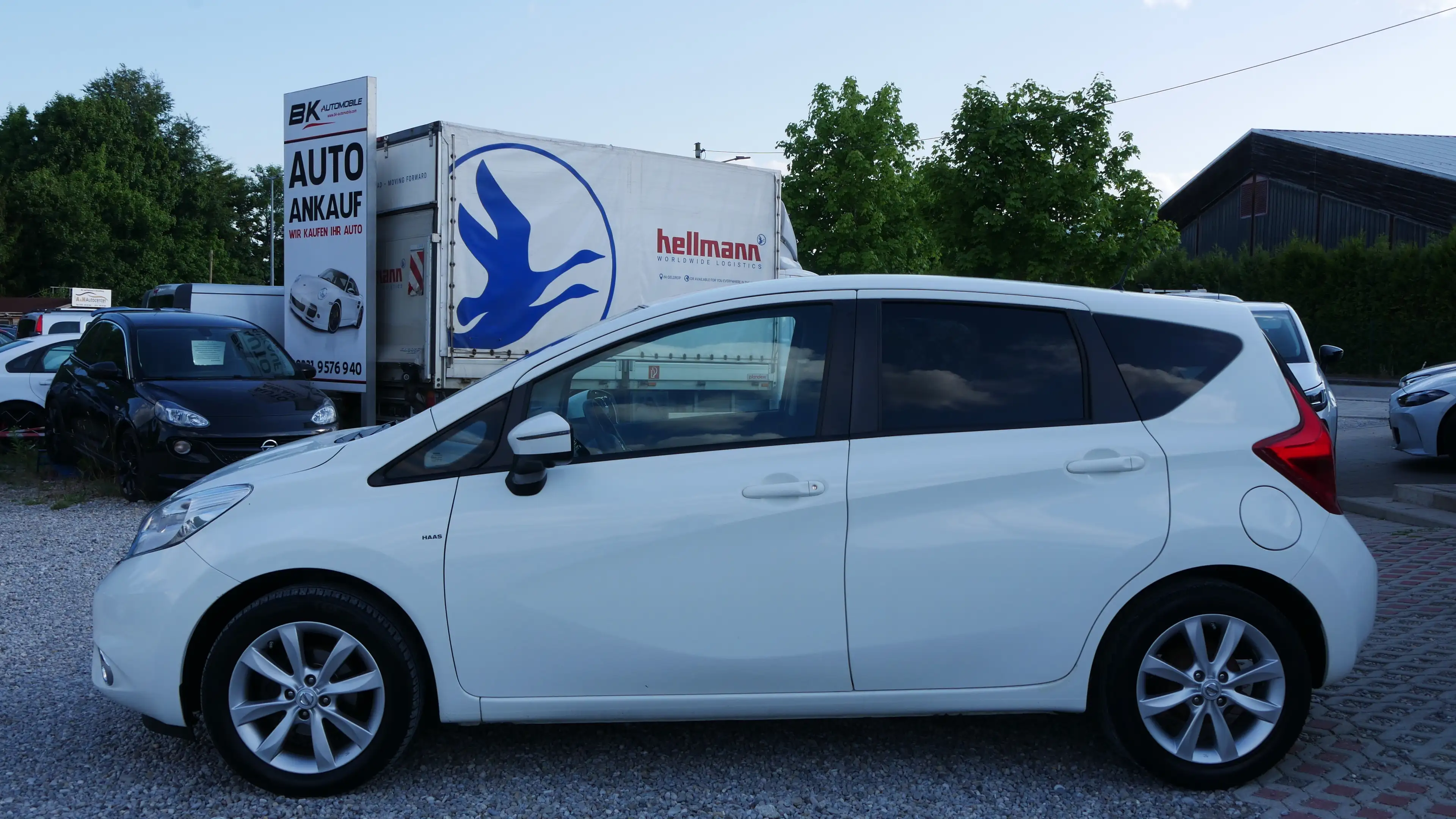 Nissan Note Scheckheftgepflegt 2. Hand Klima Navi Tempomat — photo 6