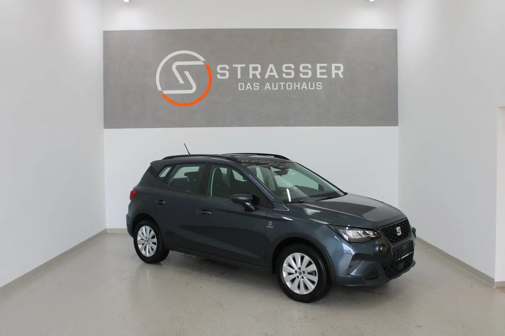 SEAT Arona Austria Edition 1.0 TSI Grau - 1