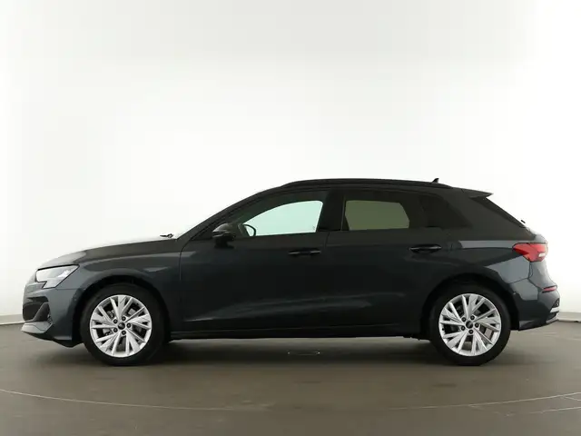 Audi A3 view 5