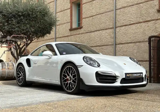 Porsche 991 991 TURBO 3.8 520 Ch PACK AERO
