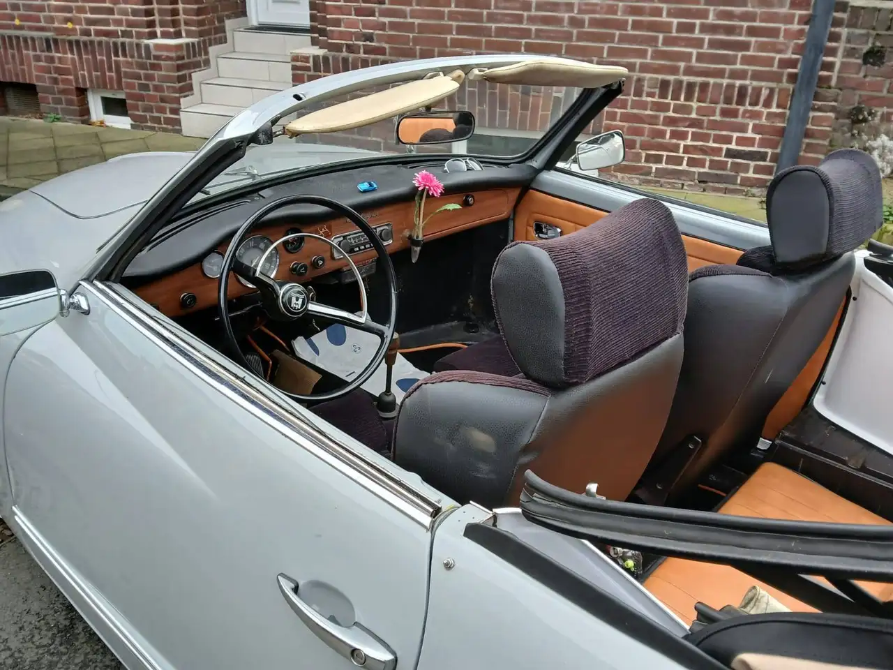 Volkswagen Karmann Ghia Cabriolet, foto 4