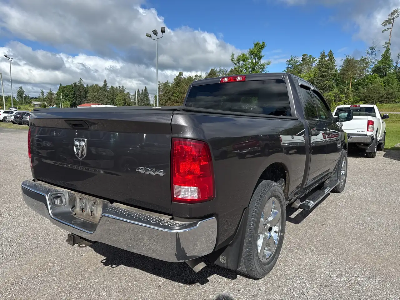 RAM 1500 снимка RAM 1500
