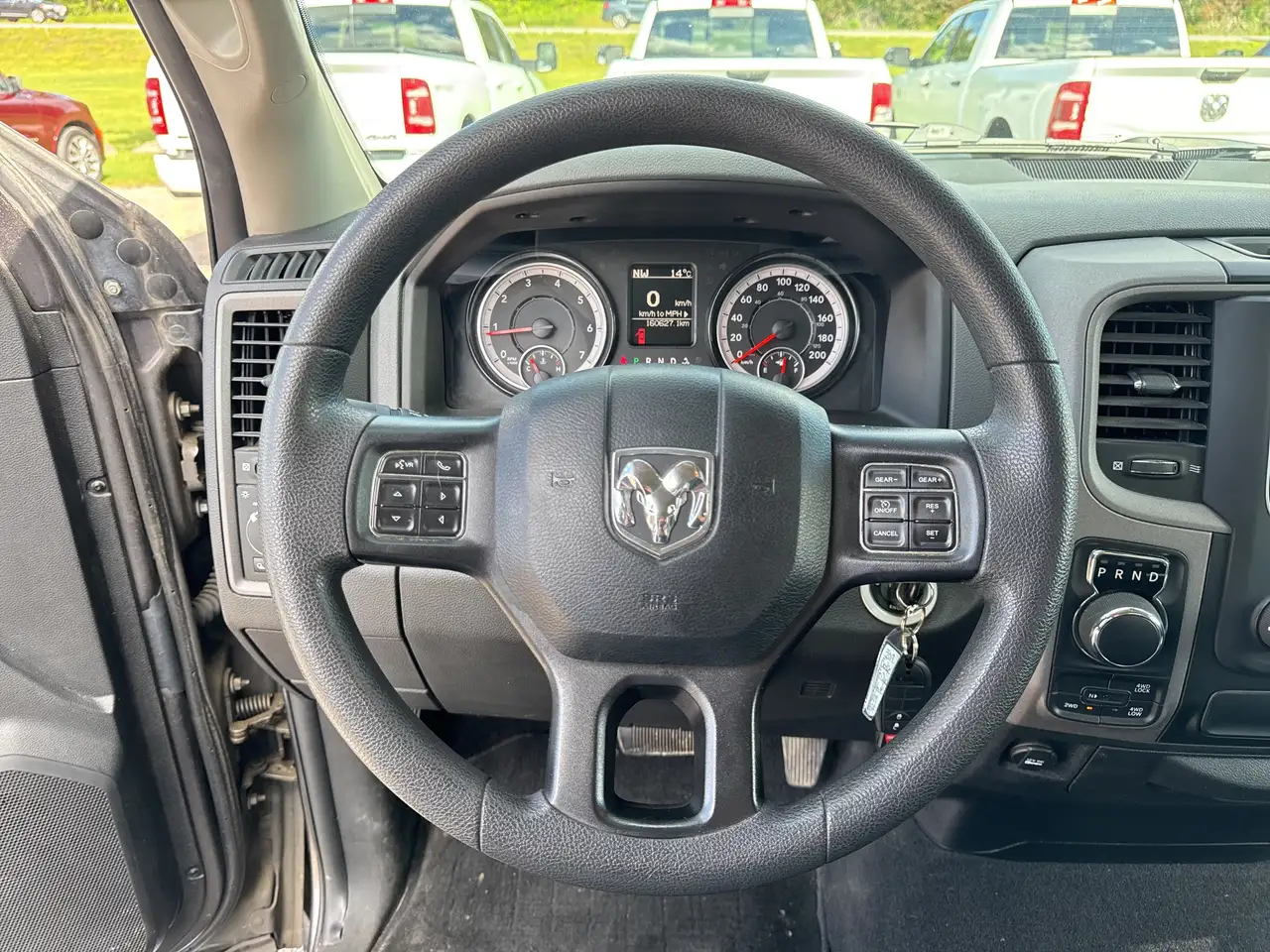 RAM 1500 снимка RAM 1500