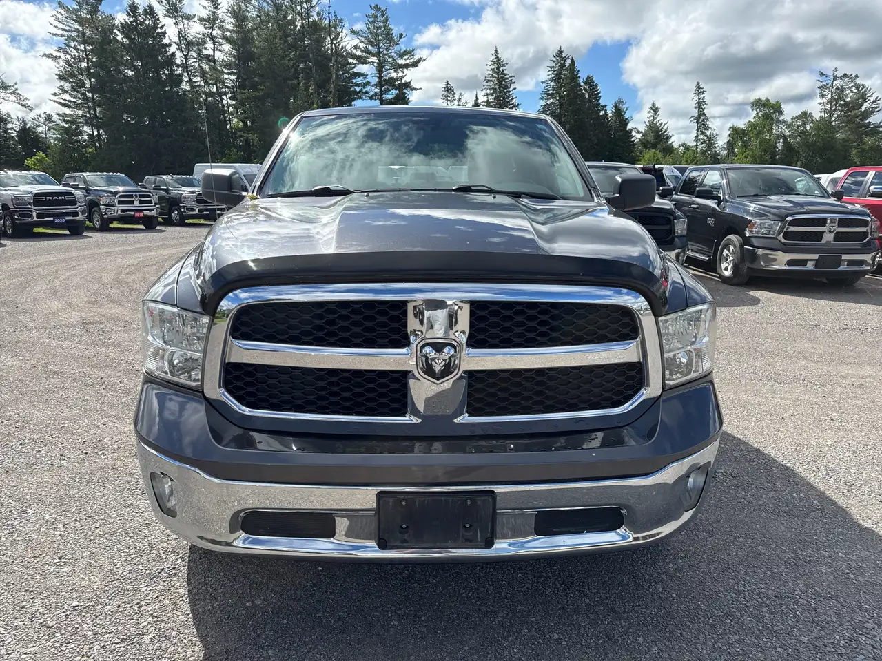 RAM 1500 снимка RAM 1500