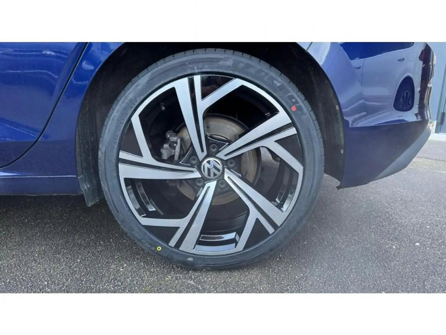 Volkswagen Golf Life 2.0 TDI 150cv DSG7 Blauw - 2