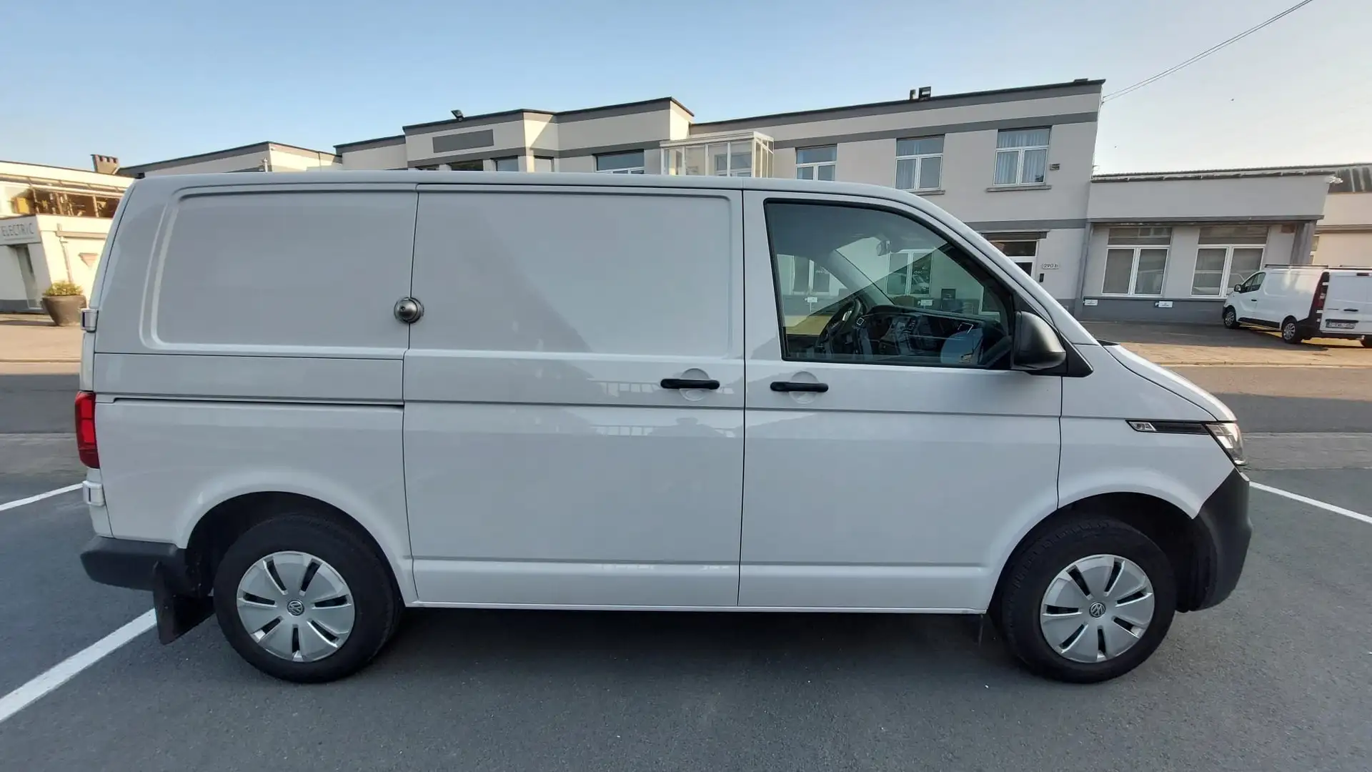 Volkswagen T6.1 Transporter 2.0 TDi SCR BMT DSG (EU6d) Blanc - 1