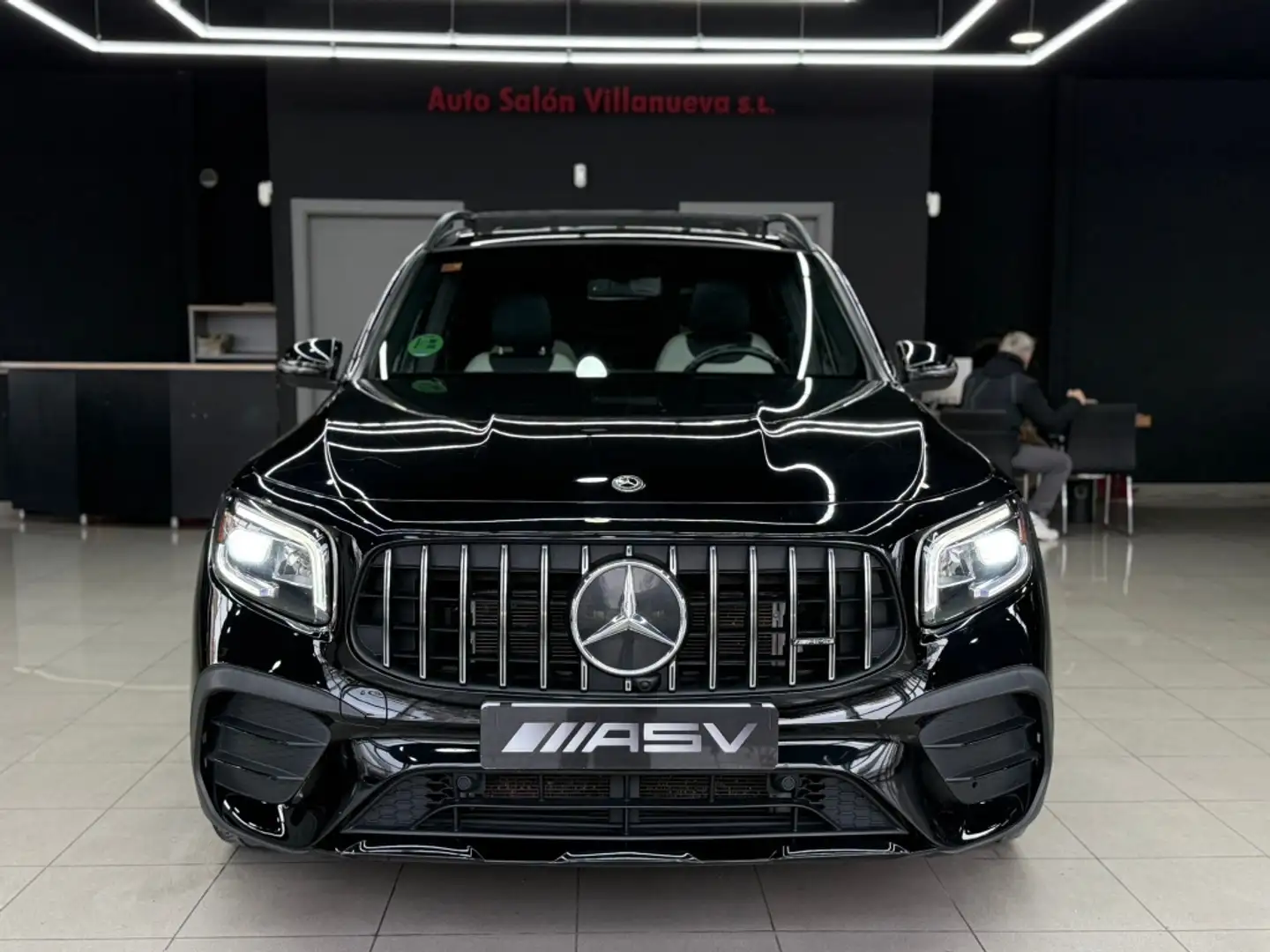Mercedes-Benz GLB 35 AMG 4Matic+ 8G-DCT Schwarz - 2