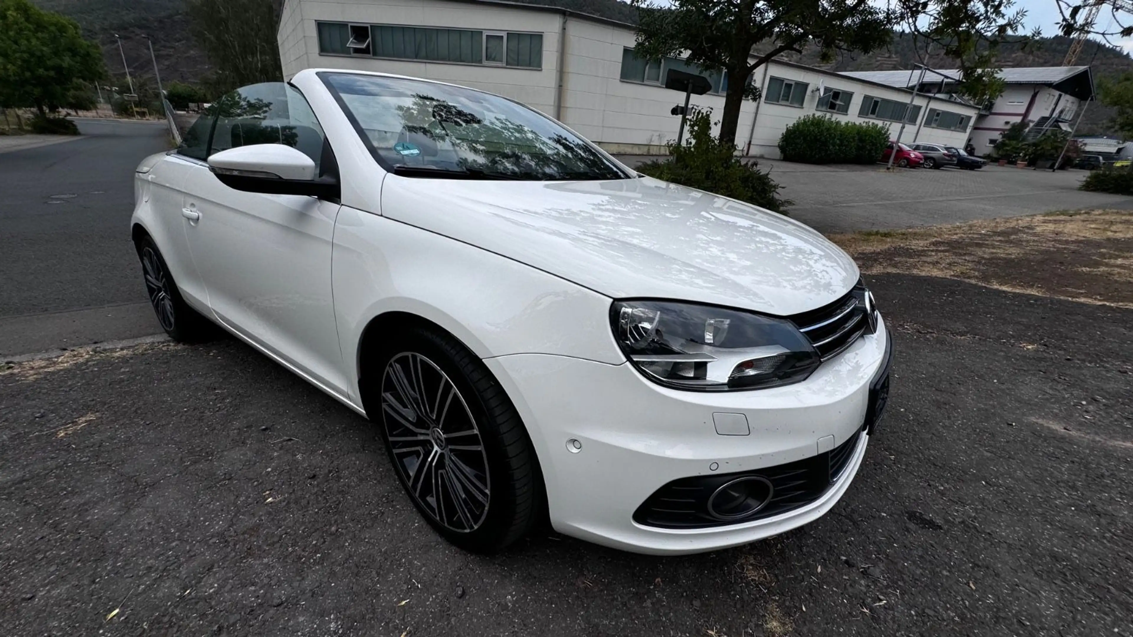 Volkswagen Eos 2,0T DSG Exclusive abs.Voll! a1.Hd Scheck.FP! — photo 9