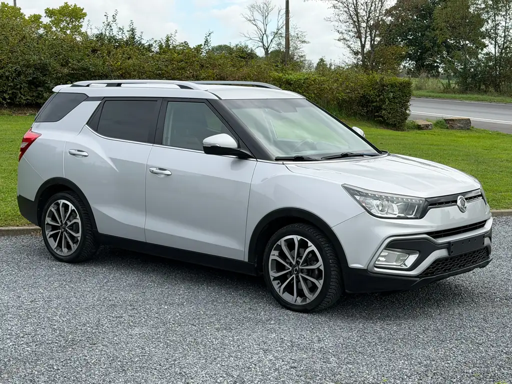 SsangYong XLV 2016 из Европы — купить под ключ